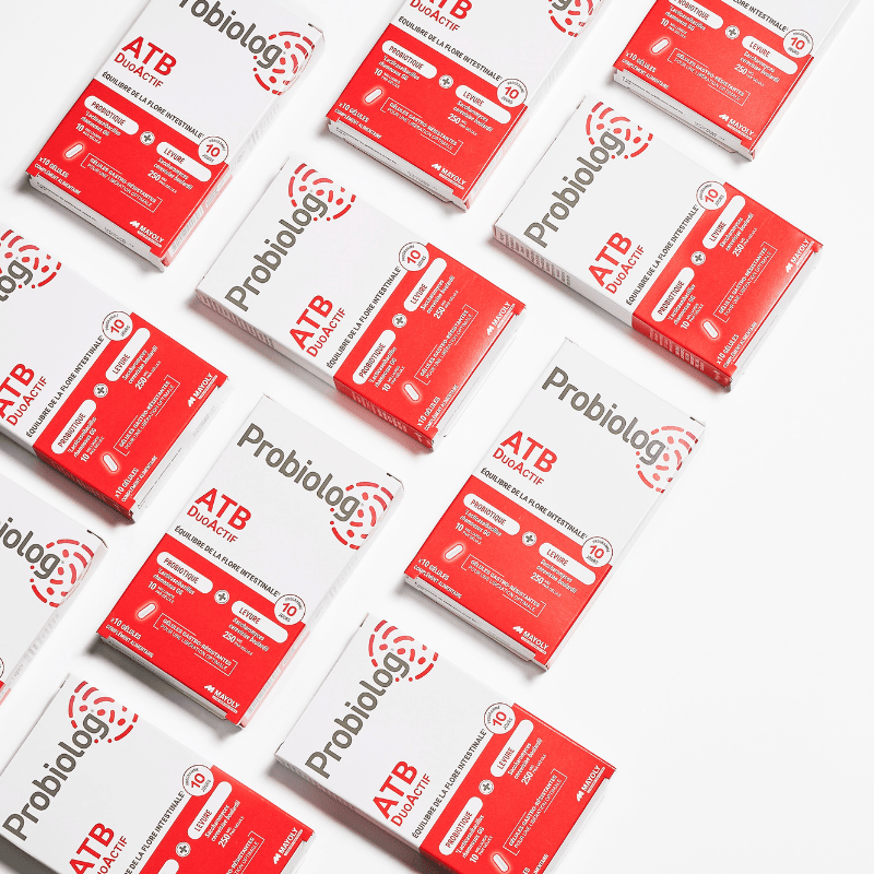 Plusieurs Probiolog ATB DUOACTIF, probiotique pour l'équilibre de la flore intestinale en cas de prise de médicaments